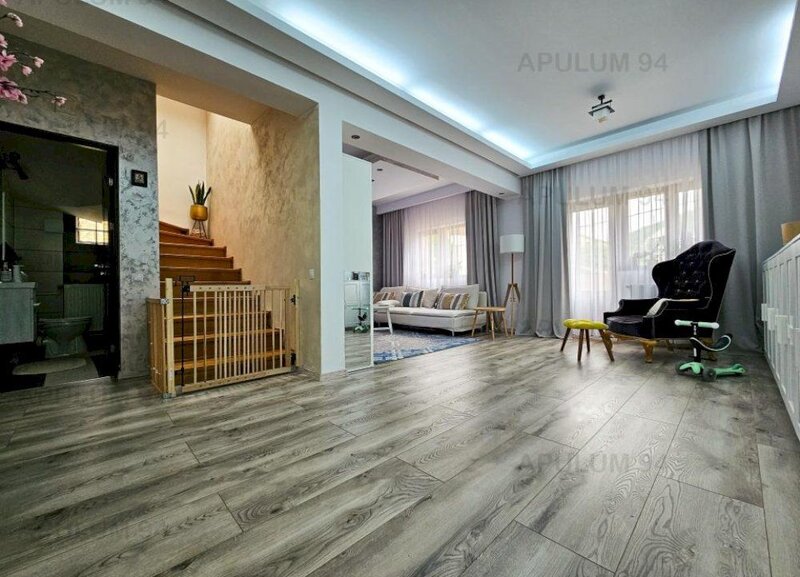 Apartament de lux de vanzare in Sinaia - Zona Platou Izvor